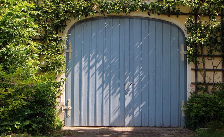Different Garage Door Sizes and How to Choose the Best One for You