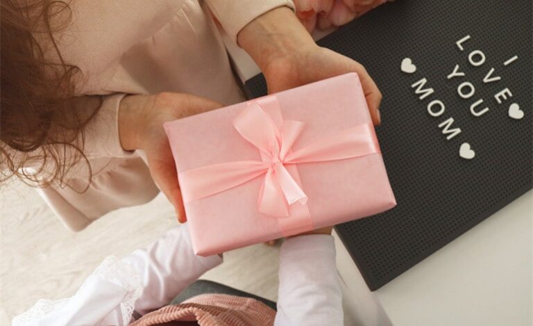 5 Types of Moms and the Best Mother’s Day Gifts for Them