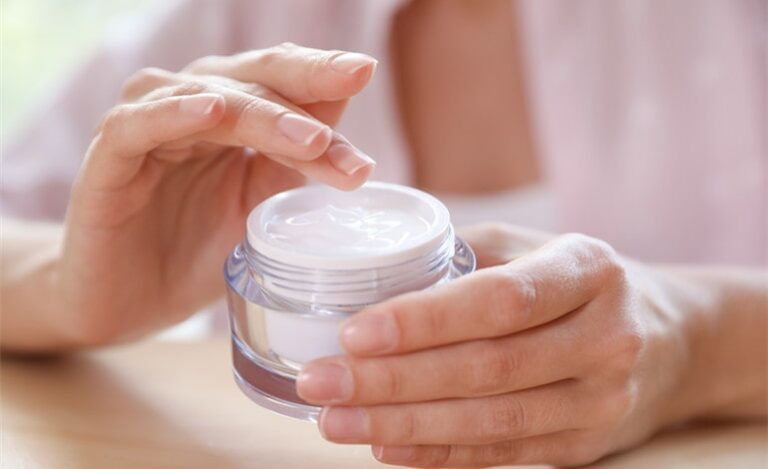 The Ultimate Guide to Choosing the Perfect Moisturizer for Your Skin