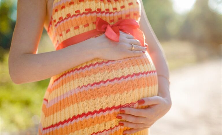 Things You Should Consider Before Becoming a Surrogate